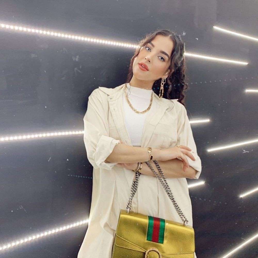 10 Nama Asli Artis Cantik Keturunan Arab, Jarang Orang Tahu!