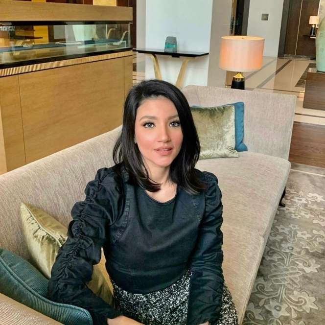10 Nama Asli Artis Cantik Keturunan Arab, Jarang Orang Tahu!