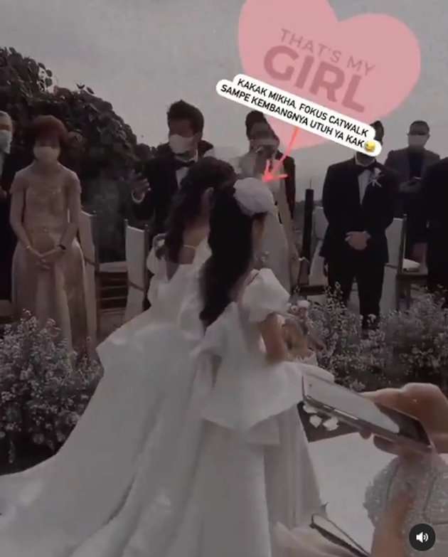 6 Foto Anak Nia Ramadhani Hadiri Nikahan Asisten