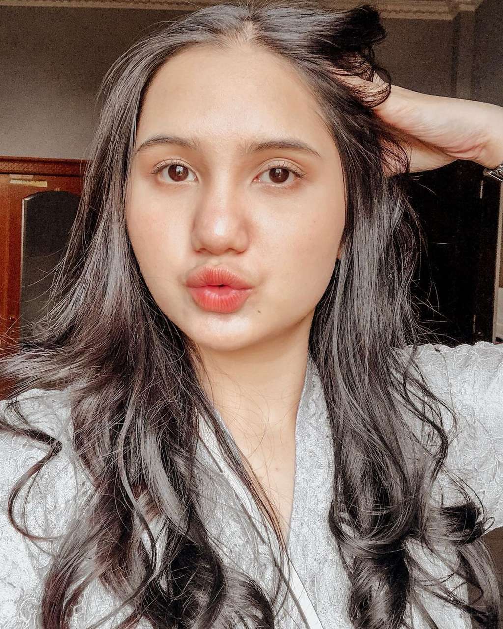 8 Foto Cantiknya Maureen, Anak Natalie Sarah Jarang Tersorot!