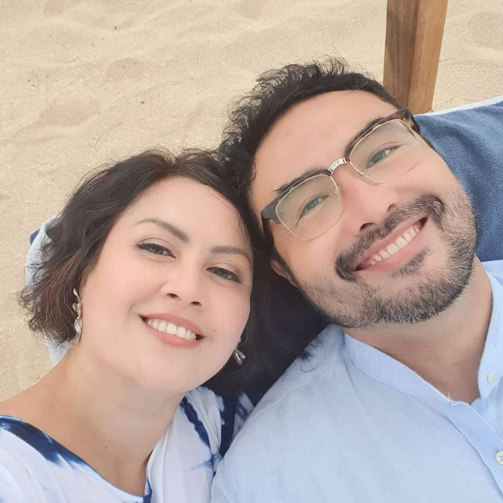 6 Pasangan Artis yang Langgeng & Bahagia di Pernikahan Kedua