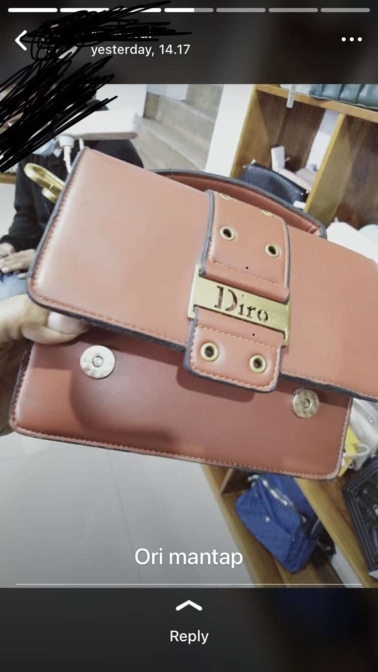 12 Story WA Orang Jualan Barang, Bikin Mikir Keras