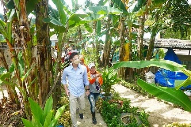 Potret  Tampan Budisatrio Djiwandono, Keponakan Prabowo