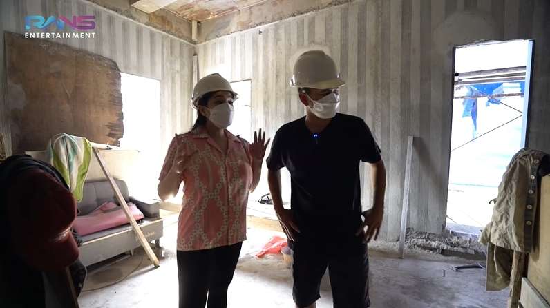 9 Momen Raffi-Nagita Cek Rumah Baru, Dalamnya Bikin Melongo!