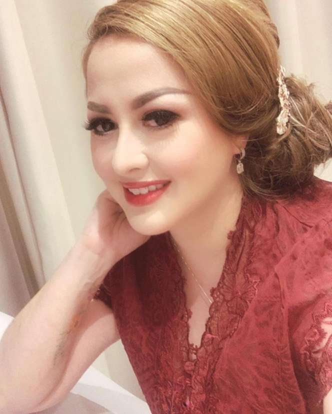 8 Kabar Terbaru Jovanka Mardova Pemeran Debby 'Bajaj Bajuri'