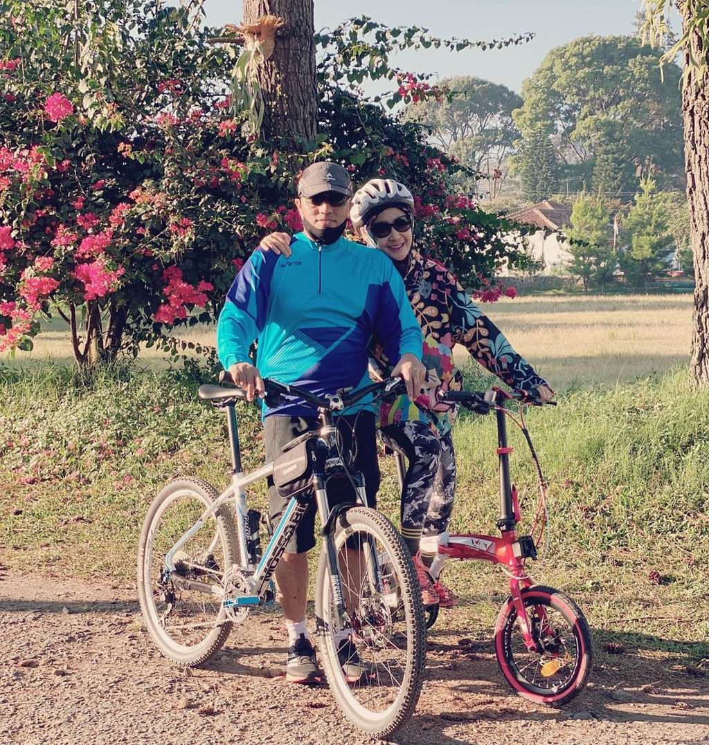 9 Potret Keseharian Uut Permatasari Kini Jadi Istri Pejabat 