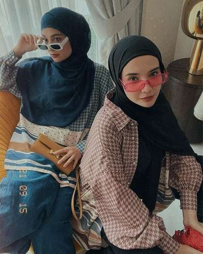 Gaya Retro Zaskia & Shireen Sungkar, Bak The Sister Comeback!