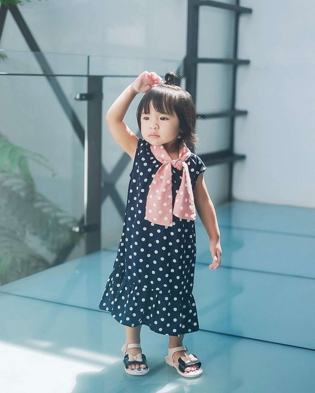 10 Gaya Stylish Alinea, Putri Raditya Dika dan Anissa Aziza