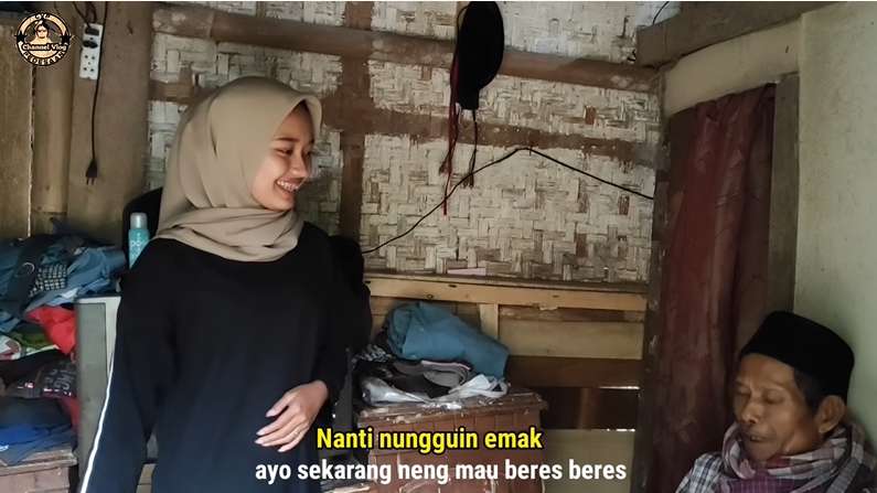Cantik dan Rajin, Gadis Sunda Ini Bikin Betah Tinggal di Desa