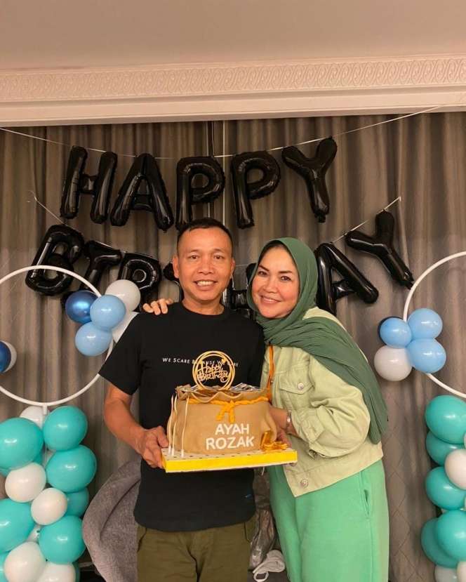 5 Perawatan yang Dilakukan Ayah Rozak, Jadi Makin Glowing