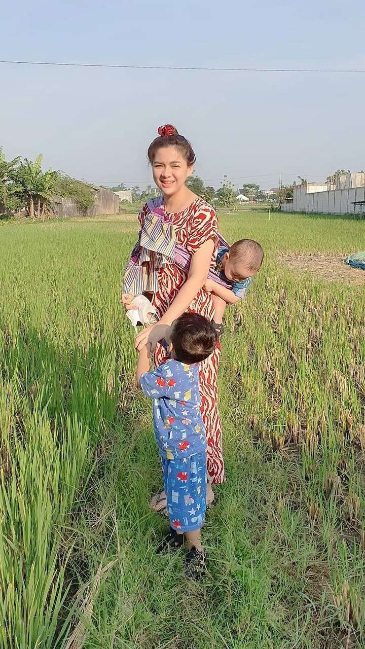 Sosok Suami Vicky Shu, Ternyata Seorang Pangeran