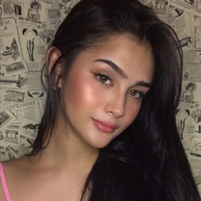 Cantik Bak Bidadari, Foto Masa Lalu Selebgram Ini Bikin Syok!