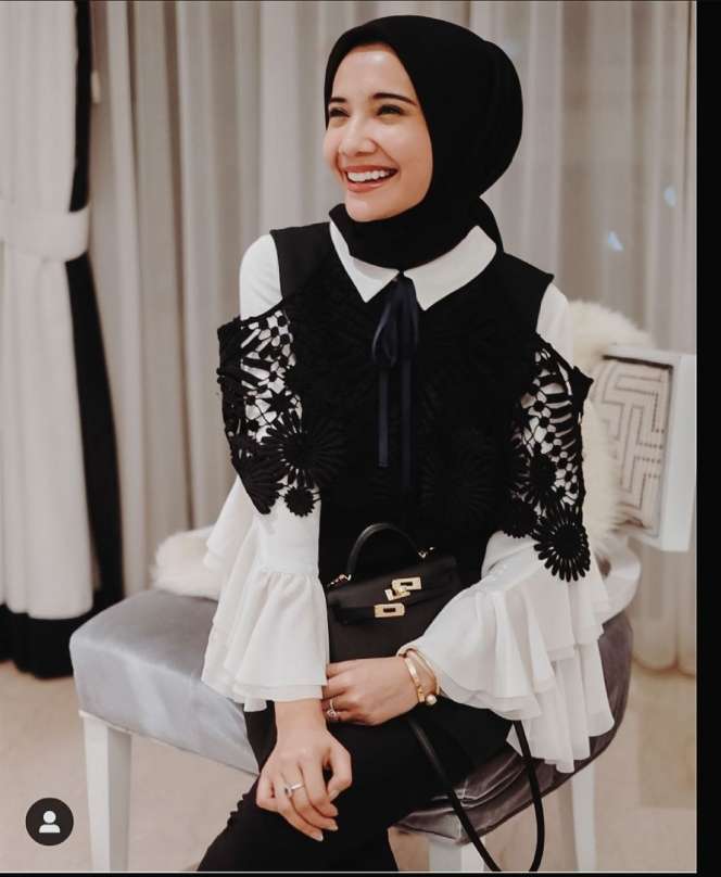 Hati Bak Malaikat, 5 Artis Ini Adopsi Anak Sebelum Menikah