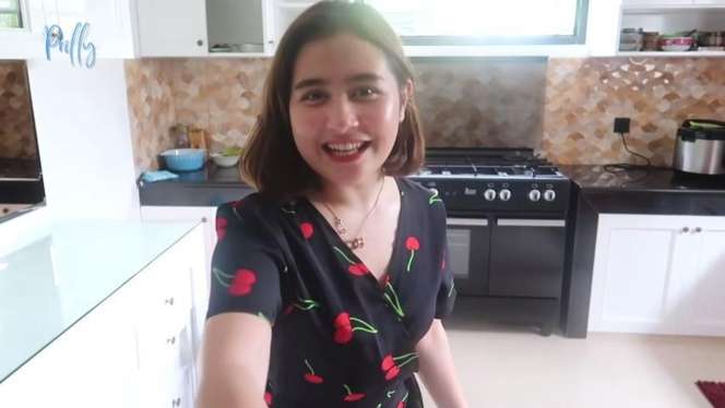 Adu Super Mewah 7 Dapur Artis, Punya Inul Wah Banget!