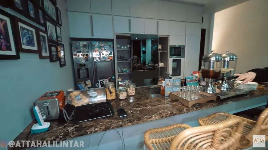 Adu Super Mewah 7 Dapur Artis, Punya Inul Wah Banget!
