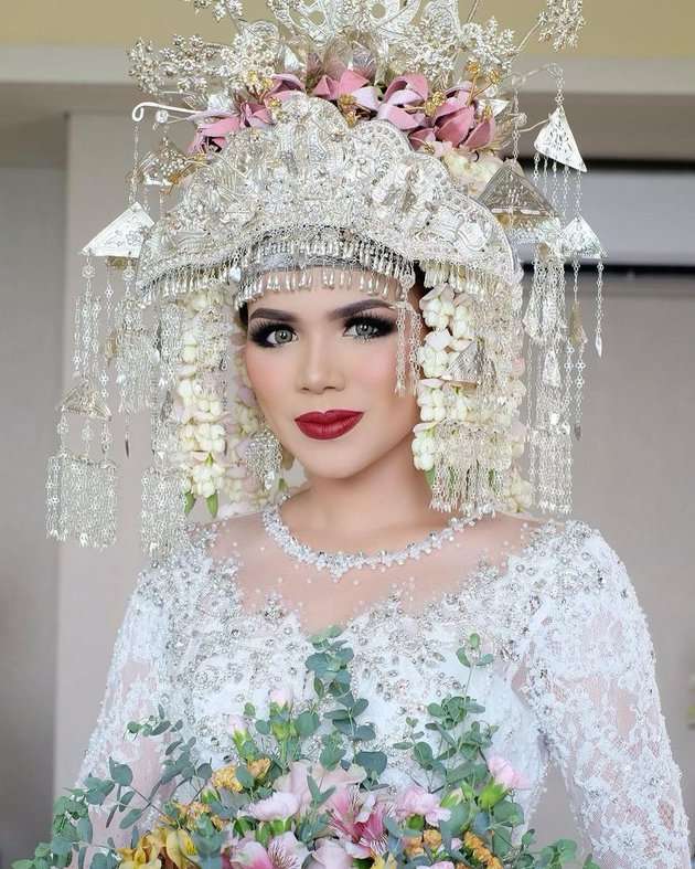 12 Artis yang Pilih MUA Bennu Sorumba di Hari Pernikahannya