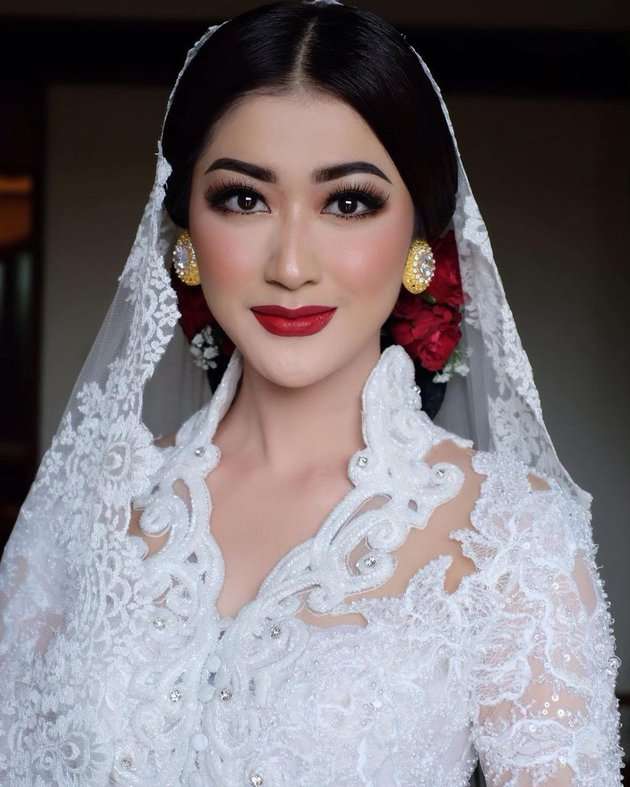 12 Artis yang Pilih MUA Bennu Sorumba di Hari Pernikahannya