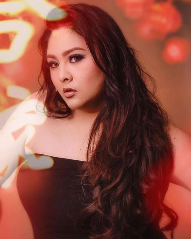 Perubahan Penampilan Audy Item Usai Diet, Hot Mama!