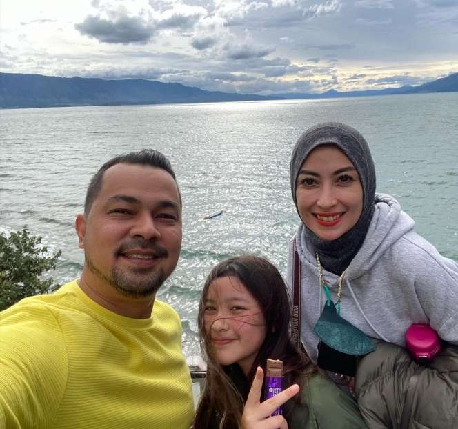 9 Potret Aquene, Putri Sultan Djorghi yang Hafal Al-Quran