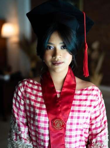 Pesona Siti Adira Putri Ikke Nurjanah, Prestasinya Mentereng