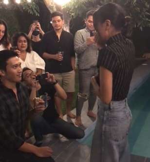 Dilamar saat Ultah, Ini 9 Potret Eva Celia & Demas Narawangsa