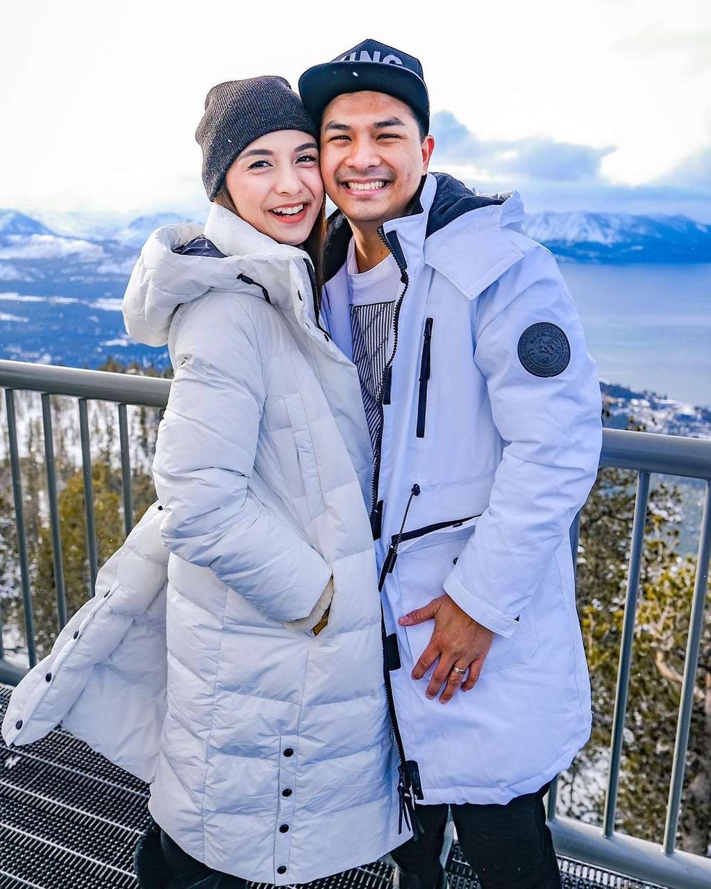 Rela Dicabut, Ini 8 Pesona Chelsea Olivia dengan Gigi Gingsul