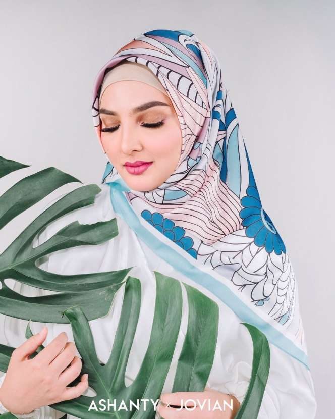 13 Potret Ashanty Berhijab, Cantiknya gak Ketulungan!