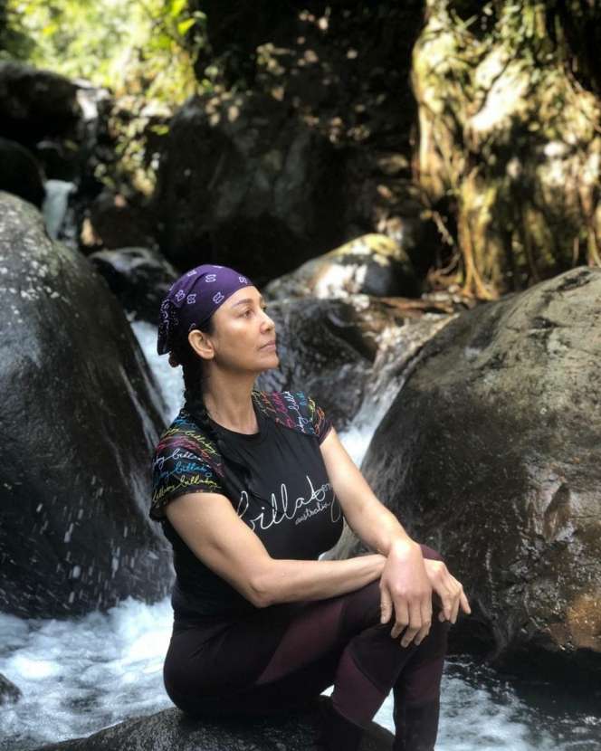 8 Penampilan Terbaru Meriam Bellina Bikin Terkejut!