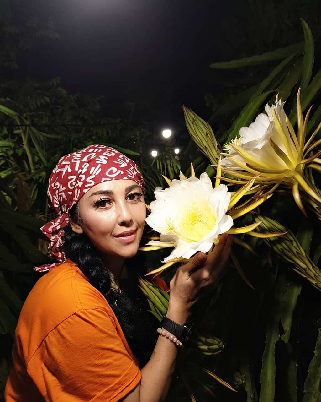 8 Penampilan Terbaru Meriam Bellina Bikin Terkejut!