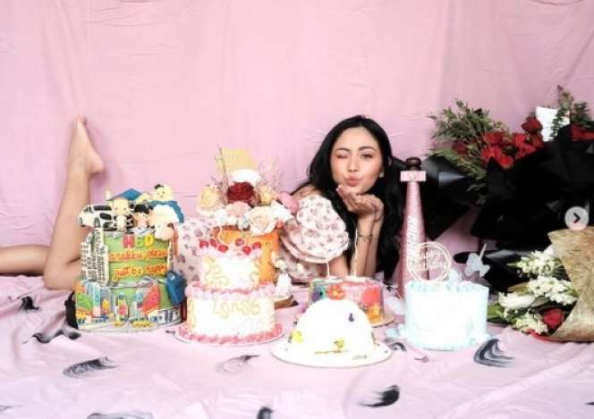 Meriahnya Ultah Rachel Vennya, Kado dari Kekasih Jadi Sorotan
