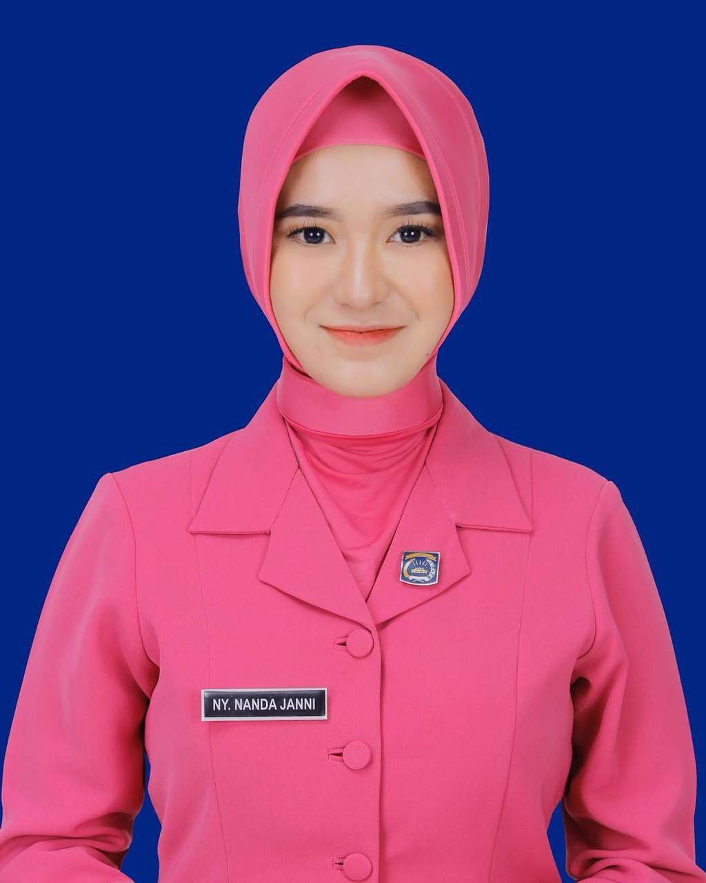 8 Potret Nanda Sukma, Ibu Bhayangkari yang Curi Perhatian