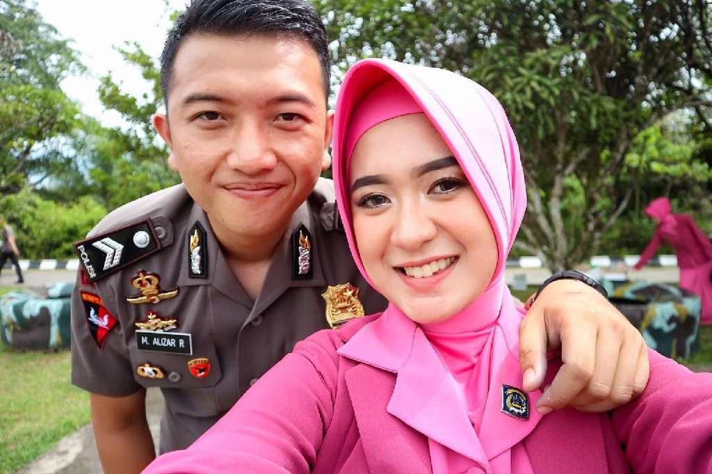 8 Potret Nanda Sukma, Ibu Bhayangkari yang Curi Perhatian