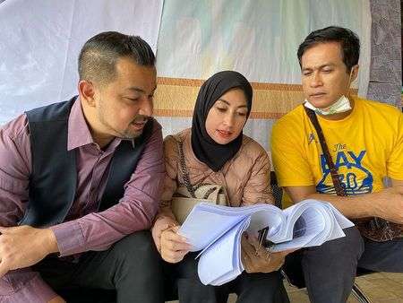 8 Potret Akrab Annisa Trihapsari, Sultan Djorghi & Adjie Pangestu, Adem Banget!
