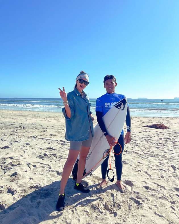 Potret Luna Maya Jelajahi Amerika, Dari Pantai Hingga Pegunungan