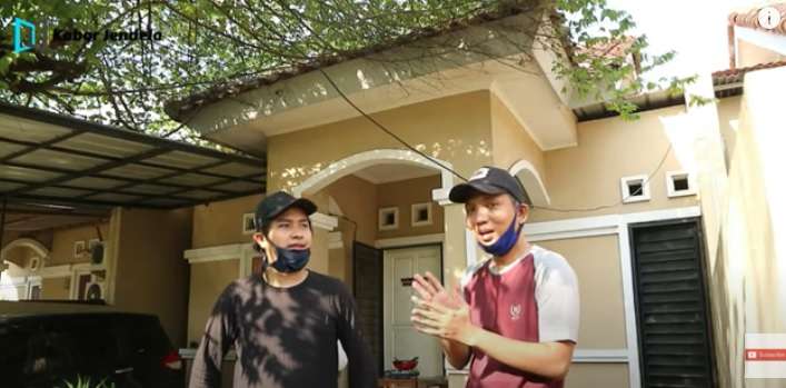 Sederet Rumah Seleb Ini Jauh dari Kesan Mewah