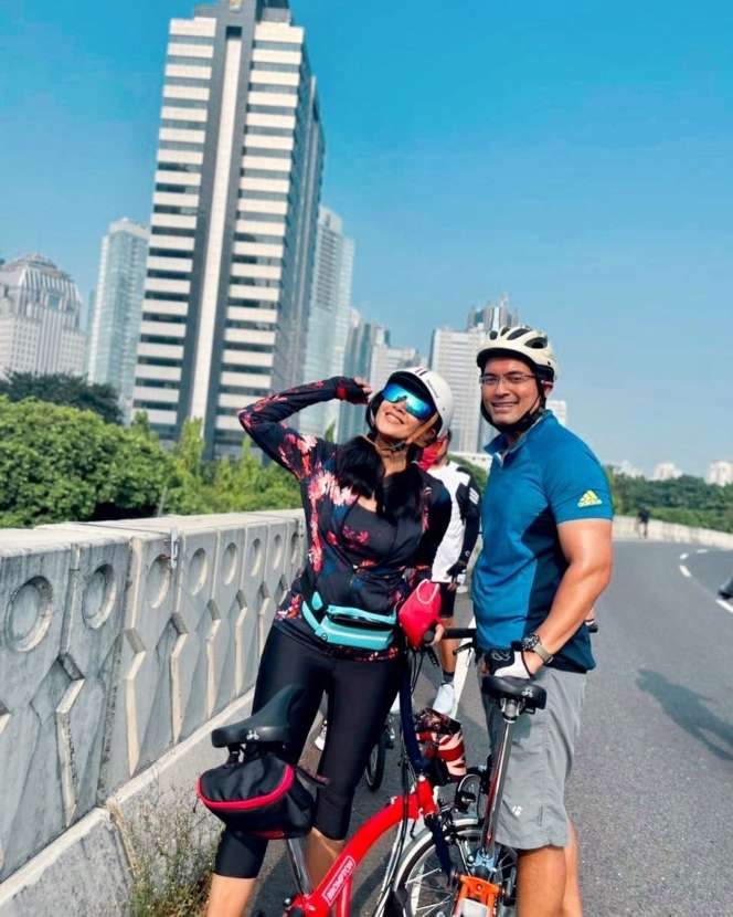 10 Pesona Diah Permatasari ‘Si Manis Jembatan Ancol’, ABG di Usia 50 Tahun
