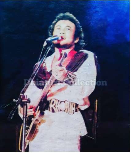10 Gaya Busana Rhoma Irama saat Muda, Nyentrik Banget!