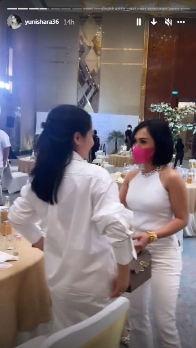 7 Potret Pertemuan Yuni Shara & Gigi, Pelukan Sampai Elus Perut Bumil