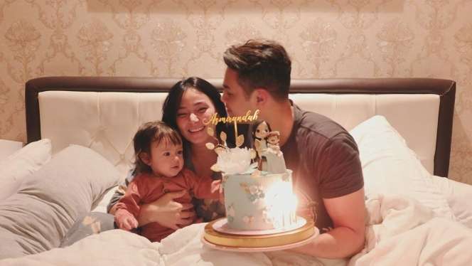7 Momen Asmirandah Dapat Kejutan Ultah dari Sang Suami, So Sweet!