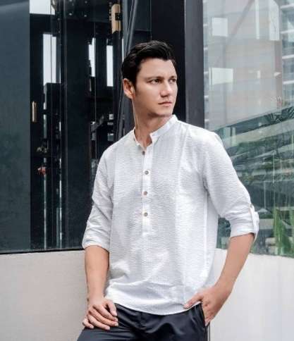 6 Seleb Ini Putuskan Jadi Mualaf Sebelum Menikah