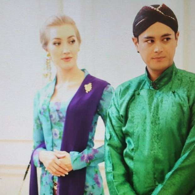 9 Pesona Varsha Strauss, Menantu Bule Bambang Trihatmodjo yang Curi Perhatian