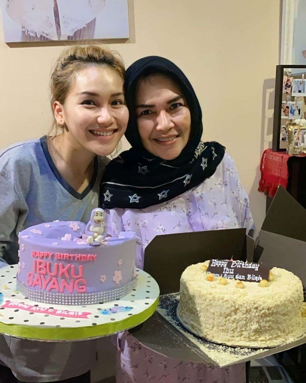 Kue Ulang Tahun Ibu 7 Seleb Ini Bentuknya Bikin Salfok