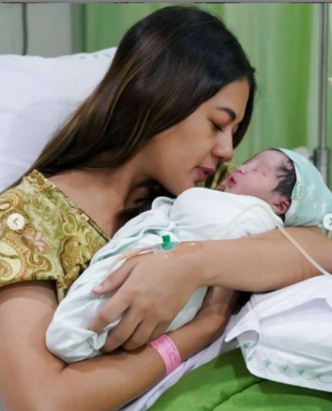 Gantengnya Kenzo Eldrago Wong, Putra Kedua Baim dan Paula yang Disebut Bak Artis Korea