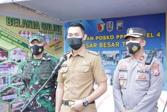Potret Aditya Halindra, Bupati Tuban Tampan yang Viral Jadi Idola