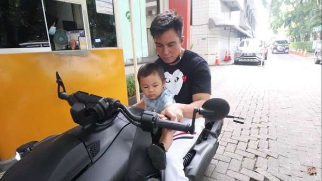 Video Baim Wong Memarahi Kakek-kakek Hingga Menyebutnya Pengemis Viral di Media Sosial, Ini Kronologinya!