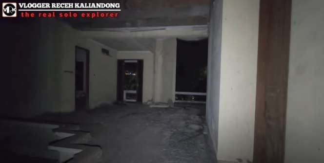 11 Penampakan Rumah Pejabat Terbengkalai Puluhan Tahun, Hawa Dingin Bikin Merinding
