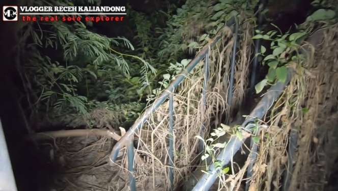 11 Penampakan Rumah Pejabat Terbengkalai Puluhan Tahun, Hawa Dingin Bikin Merinding