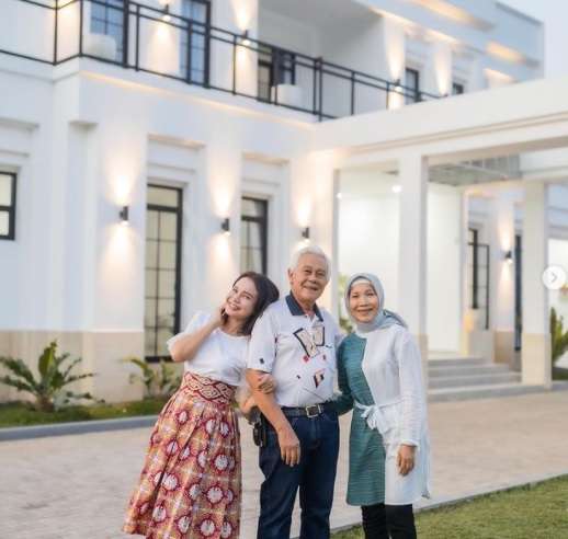 Penampakan Rumah Baru Rp20 Miliar Rossa, Isinya Bikin Tercengang! 