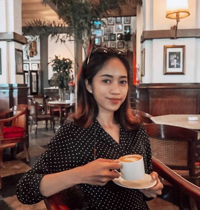 9 Pesona Marissa, Menantu Ari Lasso yang Jarang Tersorot