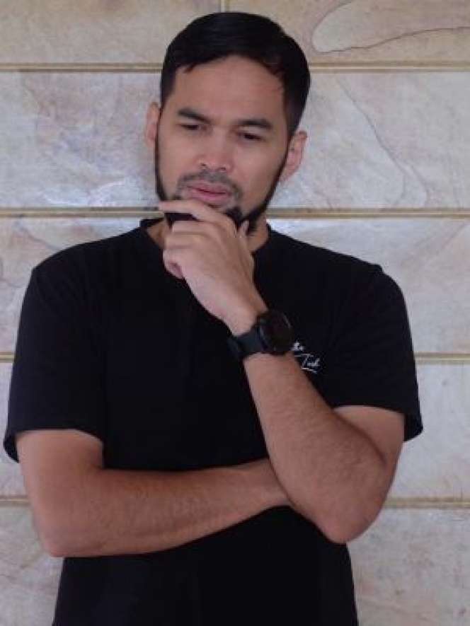Ikuti Sunah Rasul, Sederet Artis Tampan Ini Tumbuhkan Jenggot Setelah Hijrah